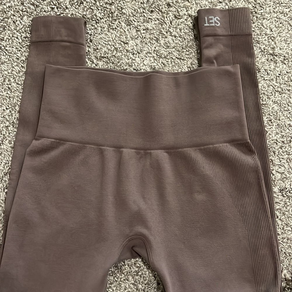 Set Active Leggings - Picture 2 of 2